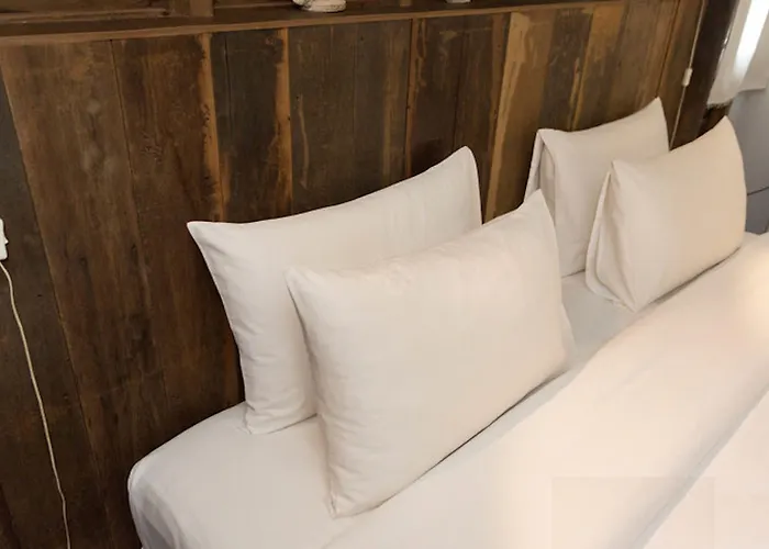 Sala Hotel 5*